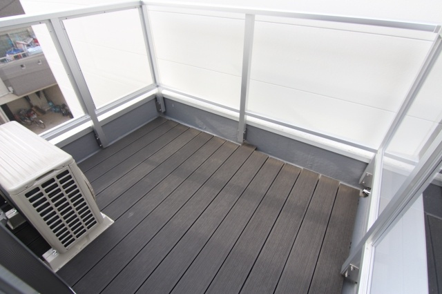 COMFORTABLE NAKAHARA【コンフォータブル中原】のバルコニー
