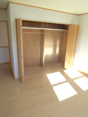 【収納】 | 中古戸建　甲府市白井町 | 大きなスペースがあり、収納には困りません