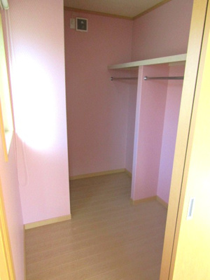 【収納】 | 中古戸建　甲府市白井町 | 収納があります