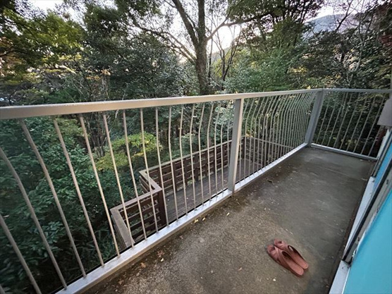 【バルコニー】 | エンゼルフォレスト伊豆熱川　オーナーチェンジ戸建