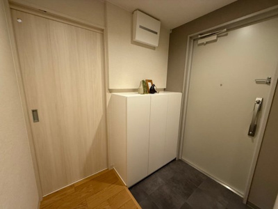 【玄関】 | リブウッド大阪城 