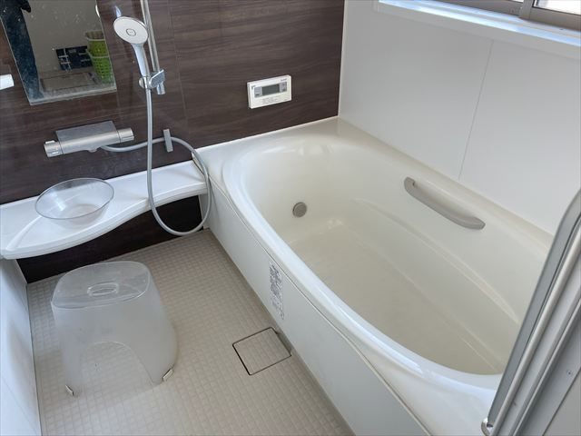 直方市大字植木戸建ての浴室|ゆったり過ごせるお風呂です