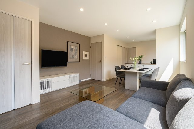 上植野町山ノ下の居間・リビング|【内観イメージパース】