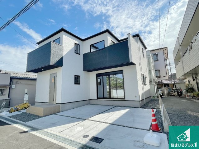 豊中市利倉　第1期　新築一戸建ての外観|お客様に長く安心して住んでいだだける事にこだわった家づくり！住んでからのアフターサービスにもしっかりと取り組んでいます！