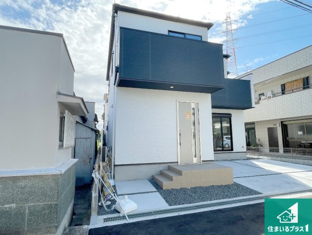 豊中市利倉　第1期　新築一戸建ての外観|安心の10年保証！外観を美しく保ち、雨水で汚れを落とします！気になることがありましたら、お気軽にお問い合わせください！