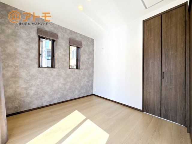 【子供部屋】 | 沼津市大岡　分譲住宅　1号棟 | 広々使える収納付きの洋室です♪