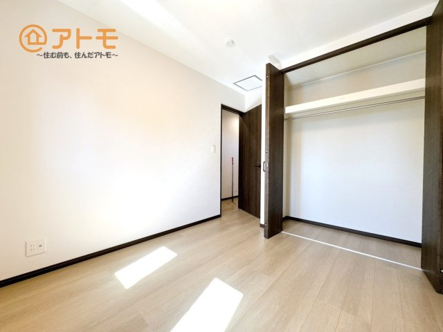 【子供部屋】 | 沼津市大岡　分譲住宅　1号棟 | 収納豊富な洋室は使い勝手良好です！