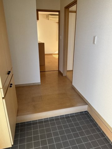 いわき市南台　5LDKの玄関