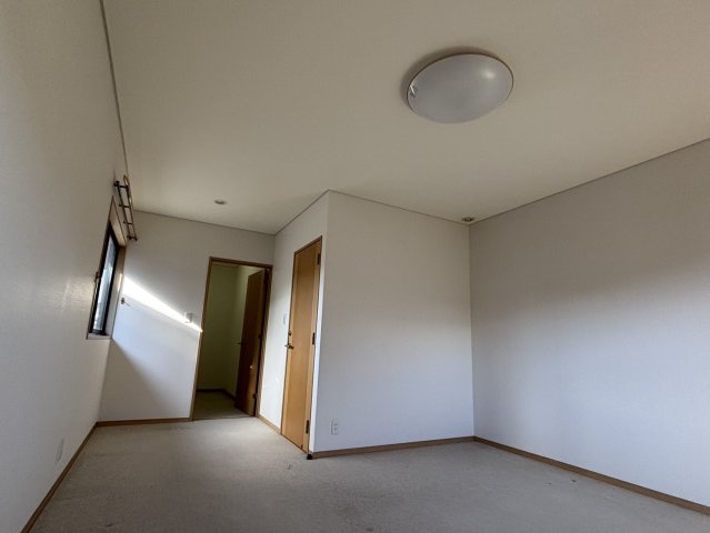 いわき市南台　5LDKの洋室|２F東側洋室です。