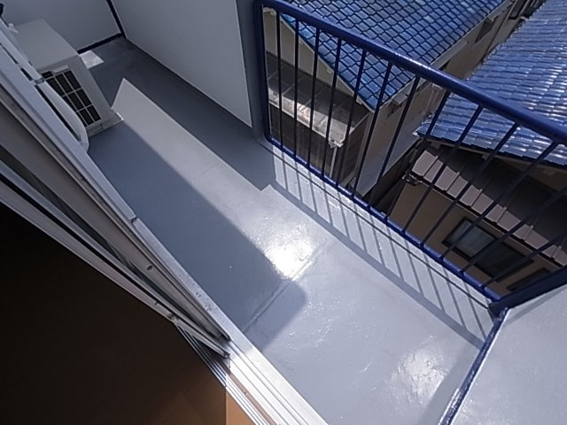 神戸市長田区高取山町２丁目の賃貸マンションのバルコニー