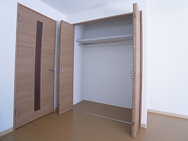 神戸市長田区高取山町２丁目の賃貸マンションの収納|クローゼット