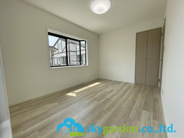 藤沢市鵠沼藤が谷　中古戸建の寝室