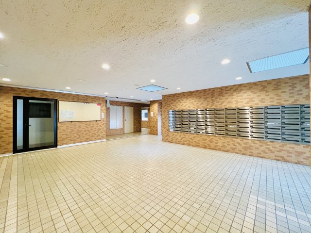 ホーユウパレス前橋文京町のエントランス|エントランスホール