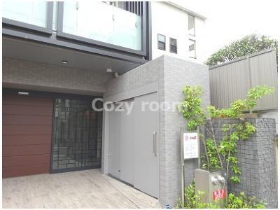 【その他共用部分】 | ブエナビスタ江坂広芝町 | 敷地内ゴミ置き場
