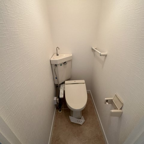 Mハイツ２のトイレ|コンパクトで使いやすいトイレです