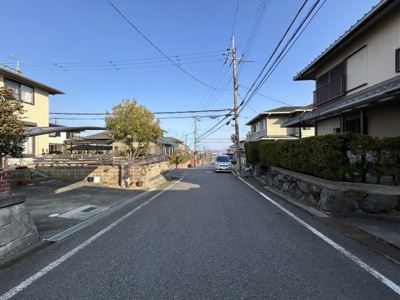 【前面道路含む現地写真】 | 衣川２丁目
