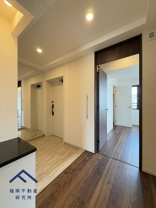 パークホームズ大濠二丁目の玄関