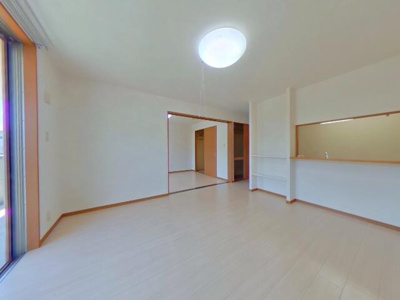 【居間・リビング】 | リンピア愛野