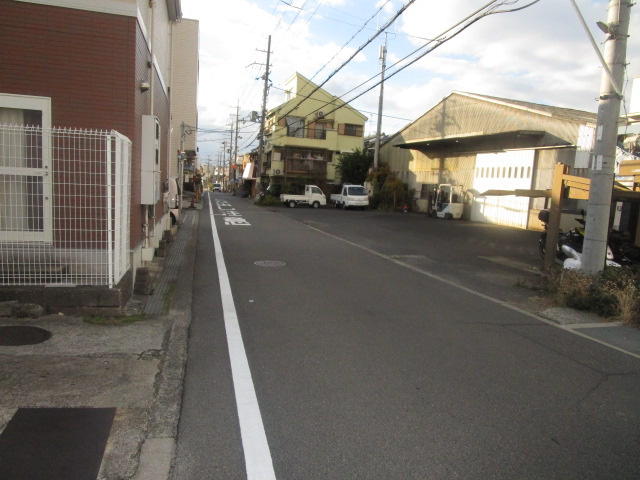堺市美原区真福寺の工場の周辺