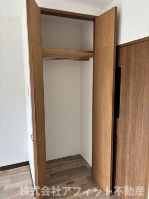 【収納】 | エメローズ穂垣 | クローゼット
