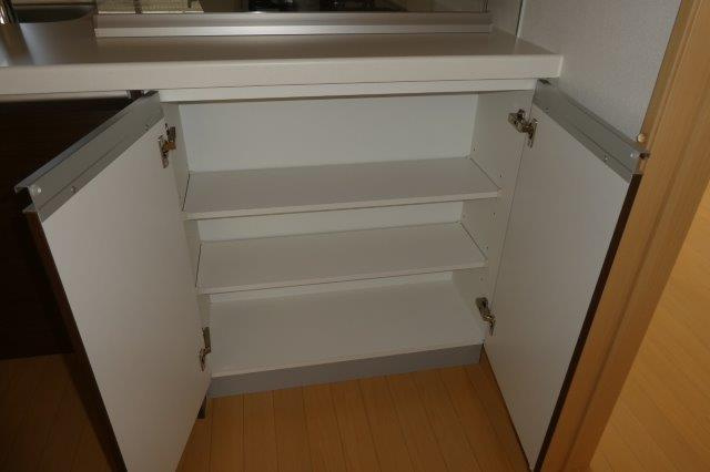 コンフォールＫⅢＡの収納|カウンター下収納