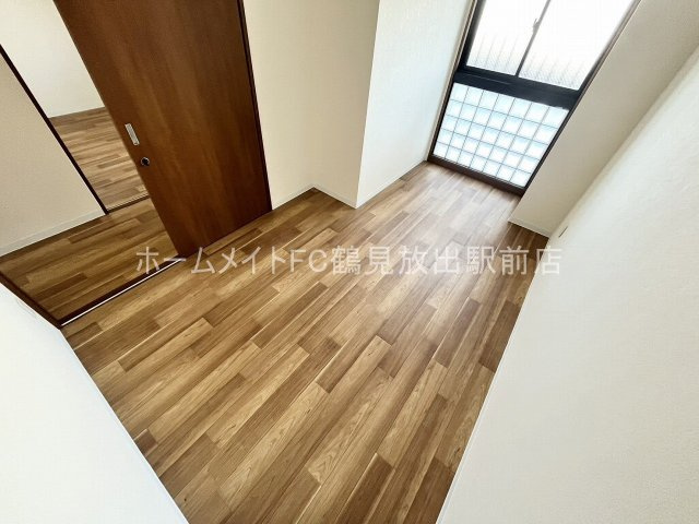 大阪市城東区放出西２丁目の賃貸マンションの洋室