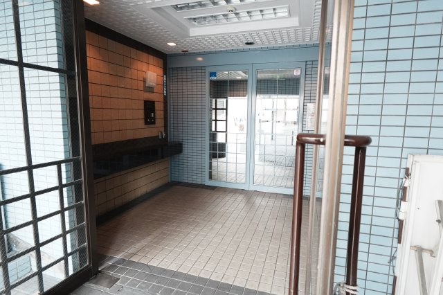 【エントランス】 | グランピア寺田町