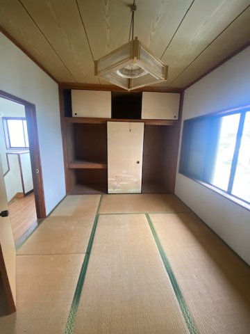 都城市志比田町の中古一戸建の和室