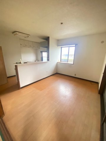 都城市志比田町の中古一戸建の居間・リビング