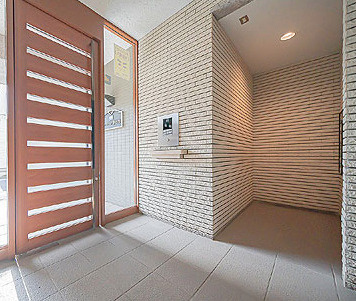 モアステージ新小岩　4階　角　部屋　空室　2019年にリ　ノベーションのエントランス