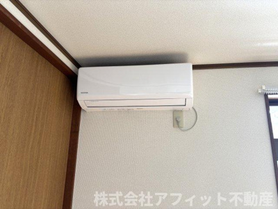 【設備】 | エメローズ高橋 | エアコン　