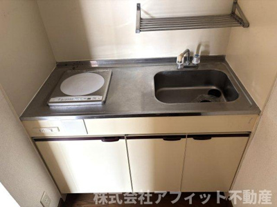 【キッチン】 | エメローズ高橋 | 電気コンロ付き　