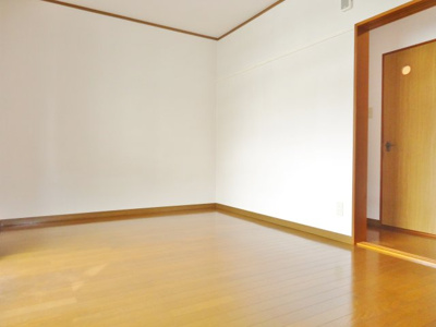 【寝室】 | エメローズ高橋 | 洋室7.5帖　※写真はイメージです