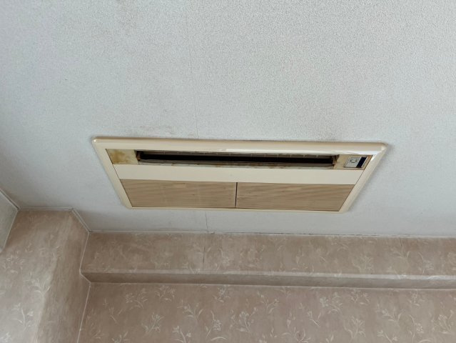 田渕ビルの内装