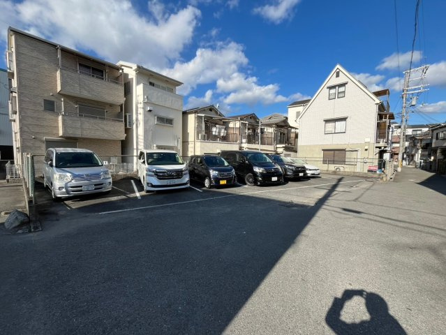 田渕ビルの駐車場