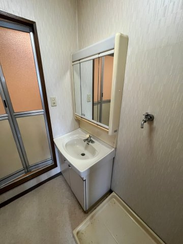 田渕ビルの洗面所