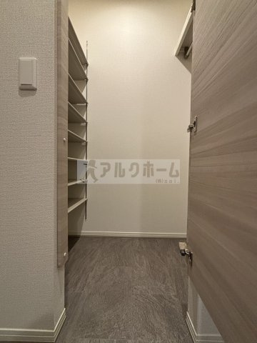 コルヌコピアの玄関