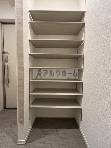 コルヌコピアの玄関