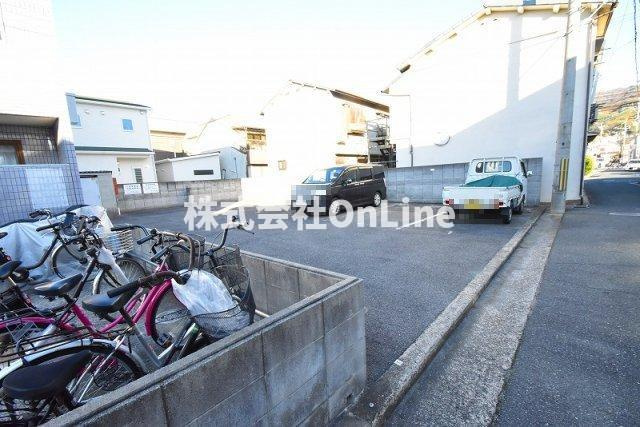 【駐車場】 | リトルパレス