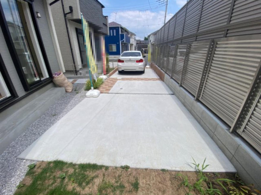 祝　成約済み　八王子市　石川町　新築戸建ての駐車場|2台駐車可能です。～仲介手数料無料☆八王子ひなた不動産～八王子市石川町　新築戸建て
