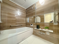 【浴室】 | グランフォーレ荒江サウステラス☆仲介手数料無料☆ | 充分なスペースを確保したゆったりお風呂。疲れを癒すのはもちろん、家族のコミュニケーションにも最適の場所♪今日の出来事を話しましょう！