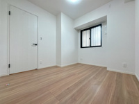 【洋室】 | グランフォーレ荒江サウステラス☆仲介手数料無料☆ | 一人ひとり快適な空間は違うからこそ、家具の配置もアレンジしやすいシンプルなデザインに。