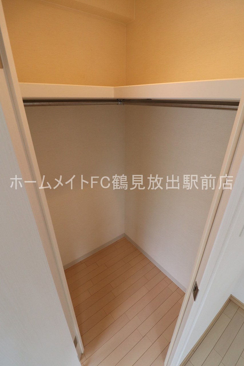 大阪市鶴見区放出東３丁目の賃貸マンションの収納