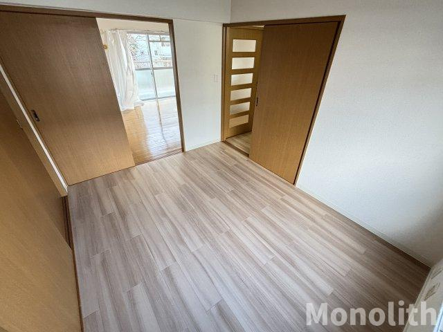 鶴山台25号棟の内装
