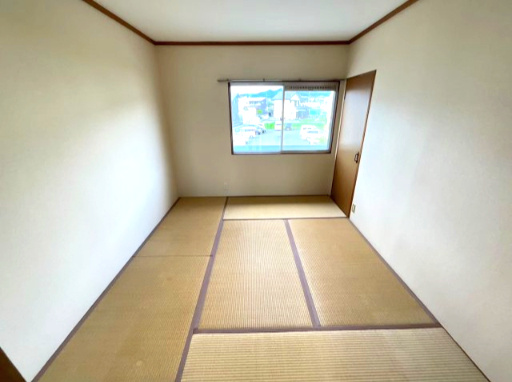 ハイツ長谷川の和室