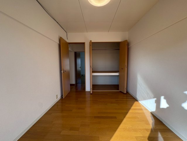 マンションTSUZUKIの寝室