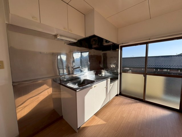 マンションTSUZUKIのキッチン|現状優先となります