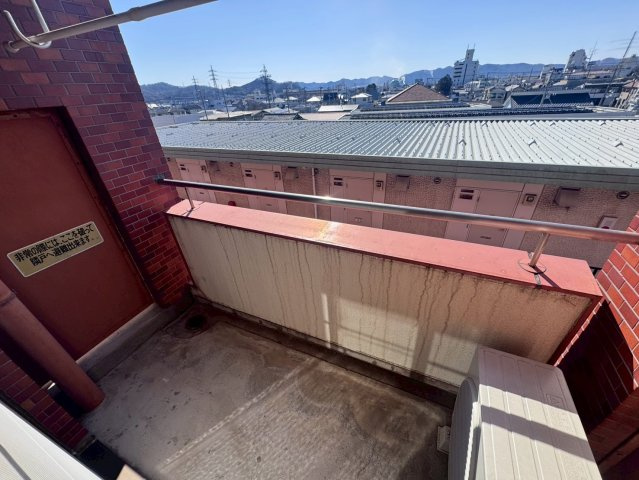 キャピタルハイツのバルコニー|現状優先となります