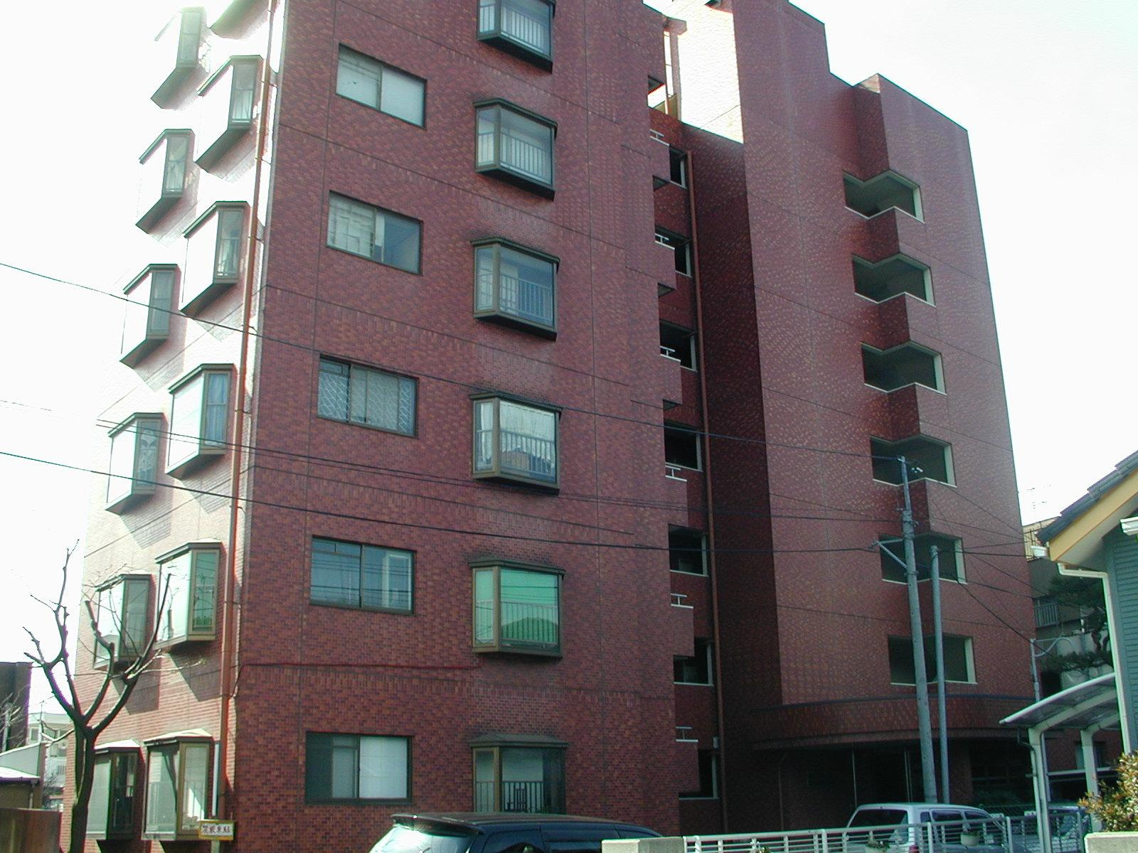 キャピタルハイツ