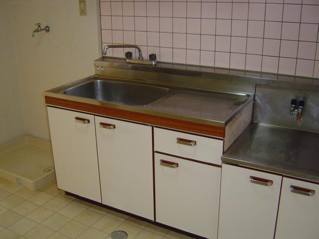 キャピタルハイツのキッチン|現状優先となります